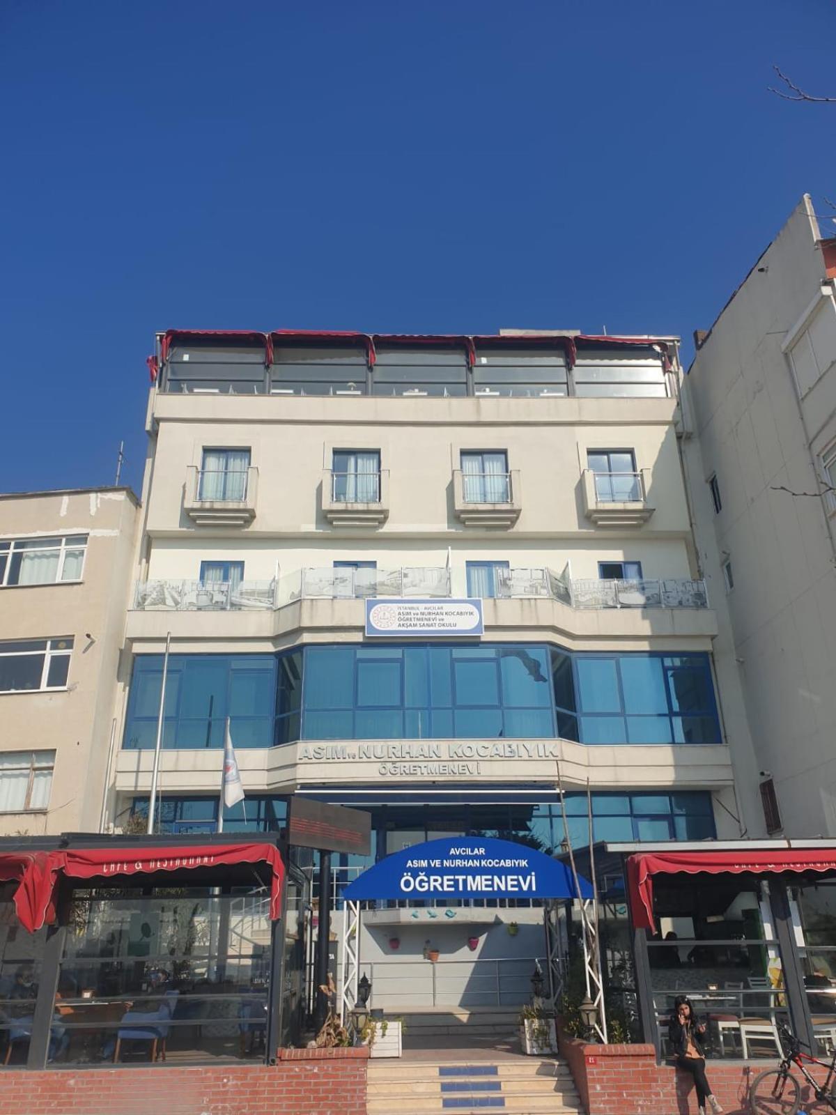 Asim Ve Nurhan Kocabiyik Oegretmenevi Istanbul Bagian luar foto